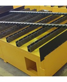 TABLE WITH CONTROLLED SECTIONAL  AIR EXTRACTION SYSTEM (OPERATIONAL AREA 1500X3000MM)